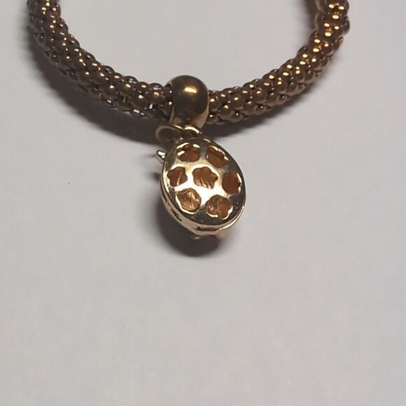 416 Gold Mesh Beaded Stretch Snap with Owl Oil Diffuser Charm - Picture 5 of 5